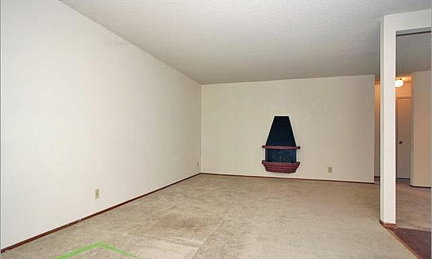 Property Photo 32701 - 
